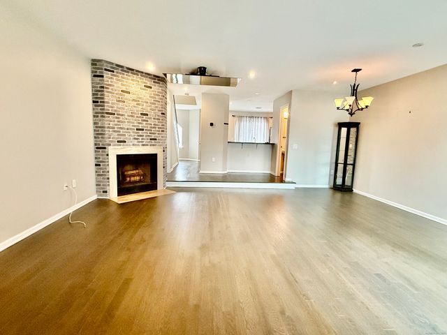 1900 Summer Street 15, Stamford, CT 06905