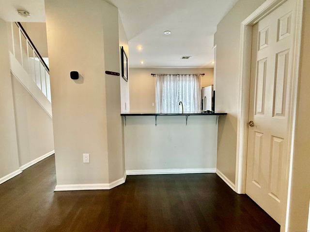 1900 Summer Street 15, Stamford, CT 06905