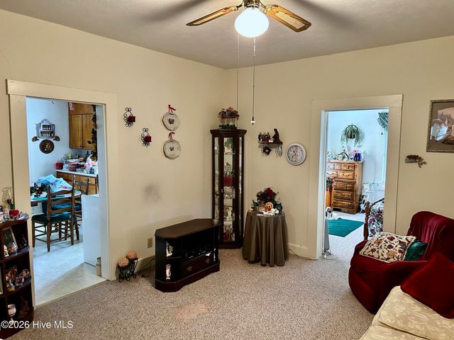 170 Hannah Pickett Avenue, Rockingham, NC 28379