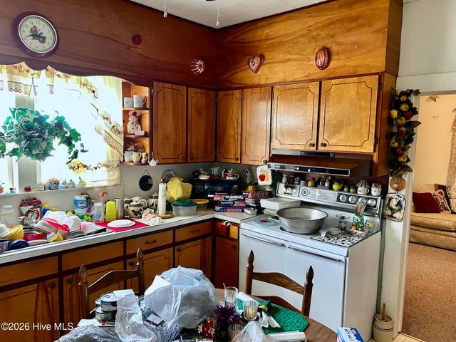 170 Hannah Pickett Avenue, Rockingham, NC 28379