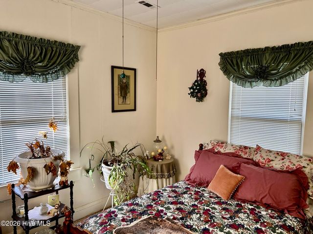 170 Hannah Pickett Avenue, Rockingham, NC 28379