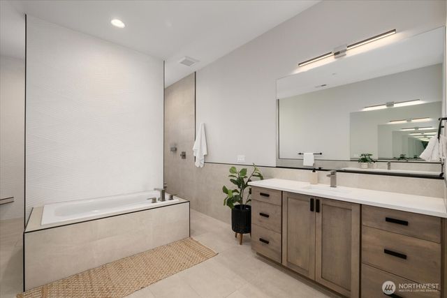 7242 W 22nd Place, Kennewick, WA 99338