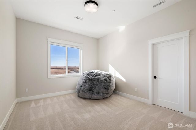 7242 W 22nd Place, Kennewick, WA 99338