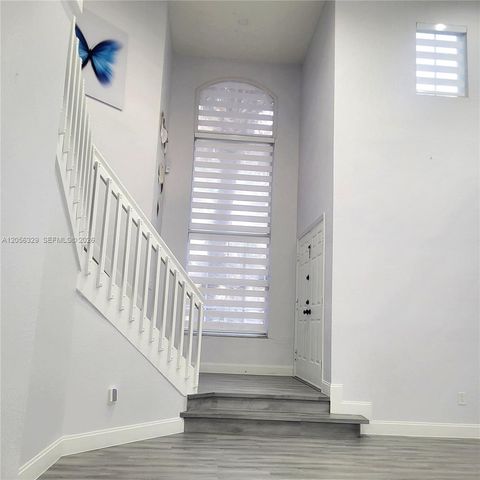 9352 SW 155th Avenue, Miami, FL 33196