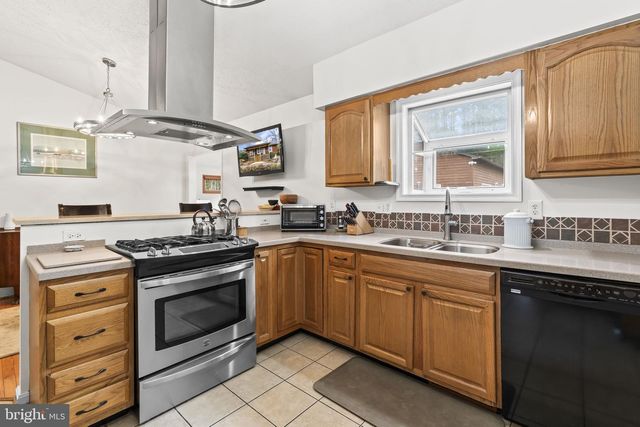 12345 HG TRUEMAN RD, Lusby, MD 20657