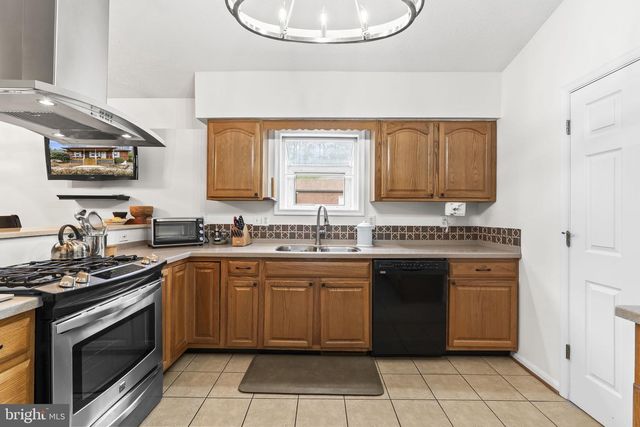 12345 HG TRUEMAN RD, Lusby, MD 20657