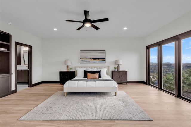 112 Paragon CT, Lakeway, TX 78734