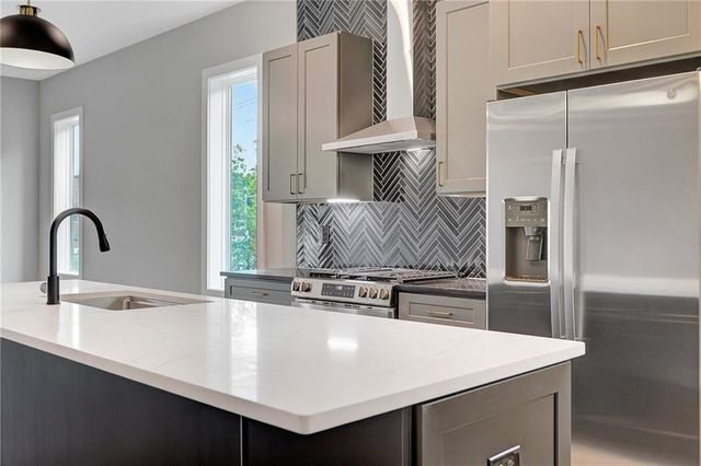 450 Connally SE Street, Atlanta, GA 30312