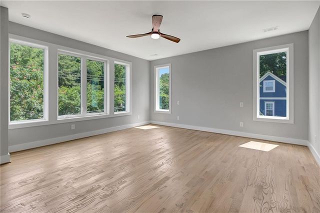 450 Connally SE Street, Atlanta, GA 30312