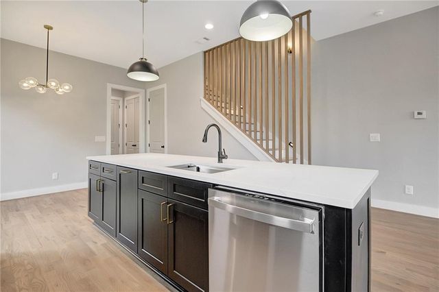 450 Connally SE Street, Atlanta, GA 30312