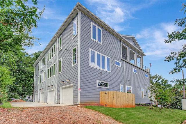 450 Connally SE Street, Atlanta, GA 30312