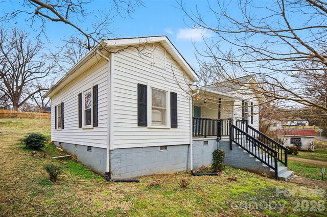 2878 Millstone Drive, Gastonia, NC 28054