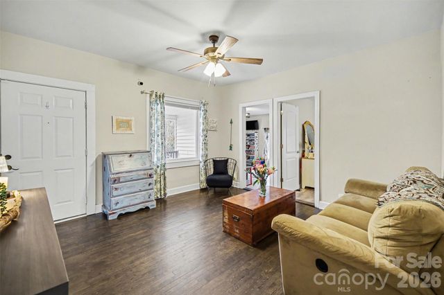 2878 Millstone Drive, Gastonia, NC 28054