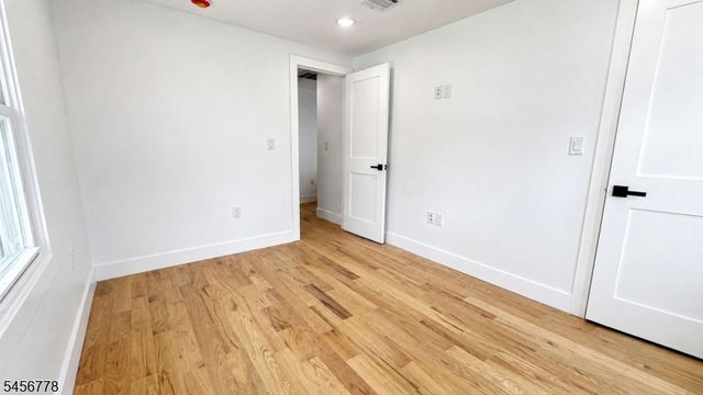 290 S 20Th St, Newark City, NJ 07103