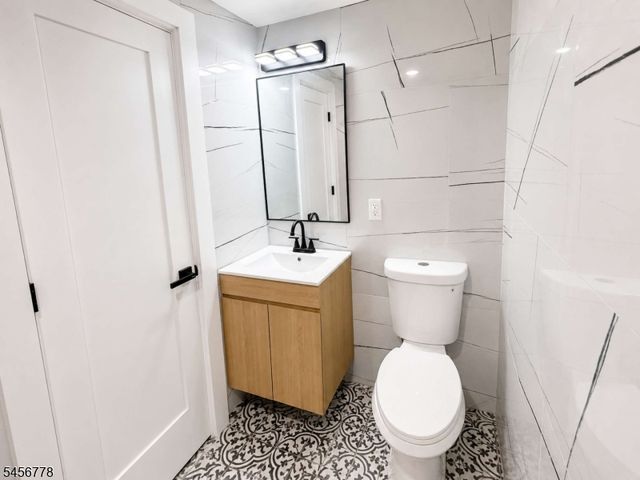290 S 20Th St, Newark City, NJ 07103