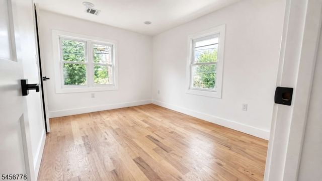 290 S 20Th St, Newark City, NJ 07103