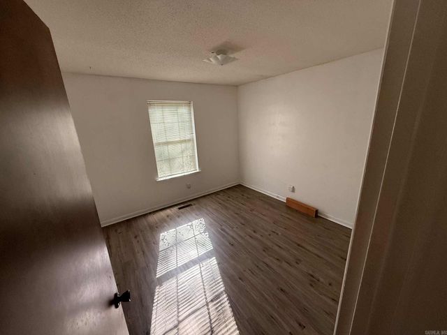 516 Paula Drive, North Little Rock, AR 72118