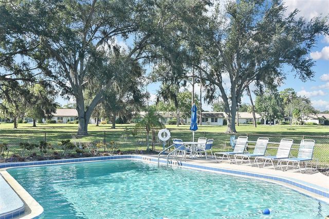 1527 STEWART DRIVE 115, Sarasota, FL 34232