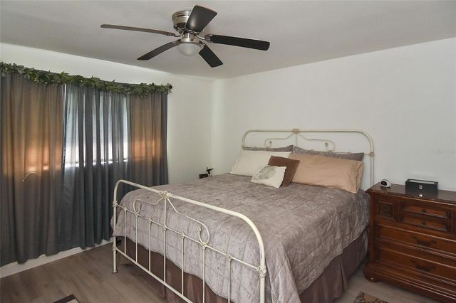 1527 STEWART DRIVE 115, Sarasota, FL 34232