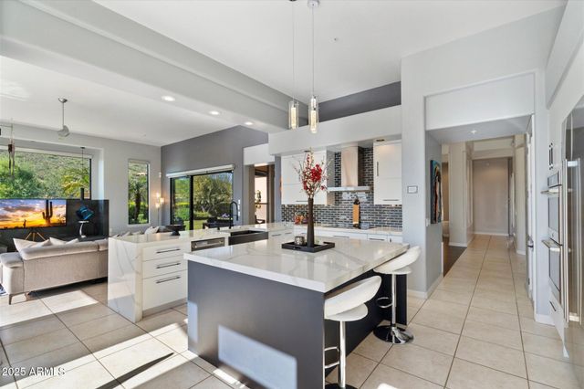 9218 N SUMMER HILL Boulevard, Fountain Hills, AZ 85268