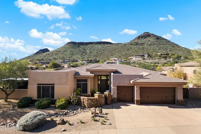 9218 N SUMMER HILL Boulevard, Fountain Hills, AZ 85268