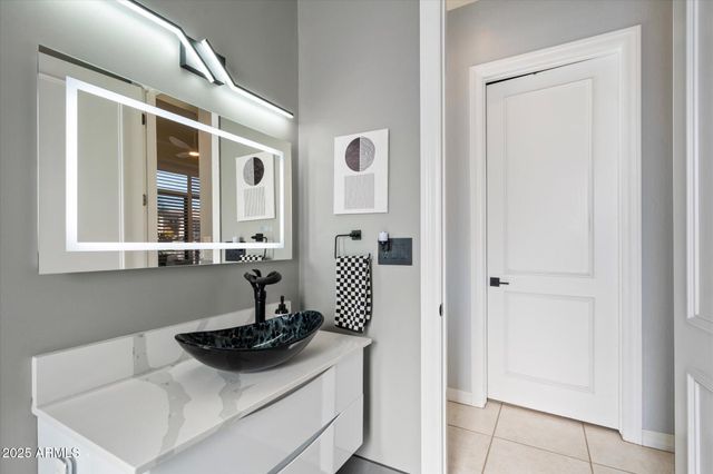 9218 N SUMMER HILL Boulevard, Fountain Hills, AZ 85268