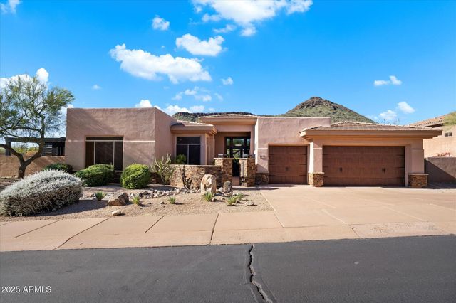 9218 N SUMMER HILL Boulevard, Fountain Hills, AZ 85268