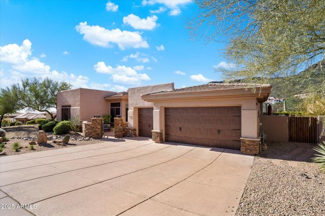 9218 N SUMMER HILL Boulevard, Fountain Hills, AZ 85268