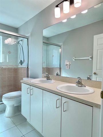 1748 SW 108th Way 1748, Davie, FL 33324