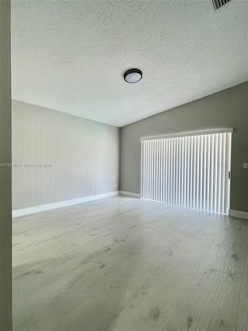 1748 SW 108th Way 1748, Davie, FL 33324