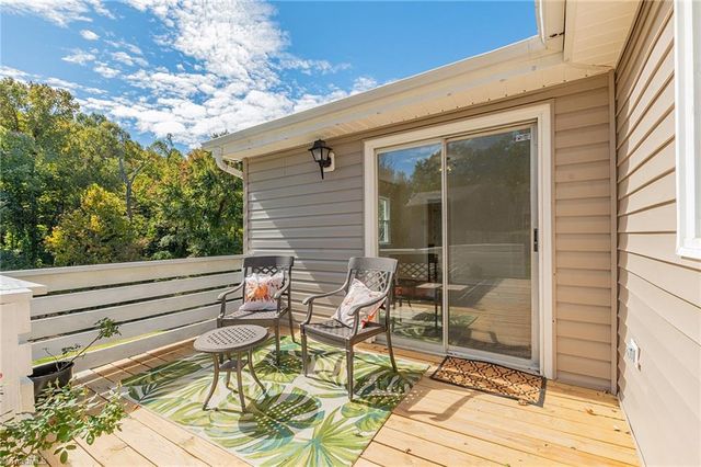 1107 Harvest Drive, Thomasville, NC 27360