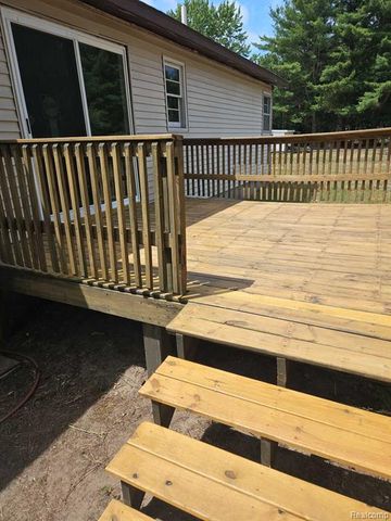 284 E Sternberg Road, Norton Shores, MI 49441