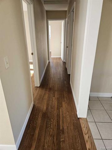 284 E Sternberg Road, Norton Shores, MI 49441