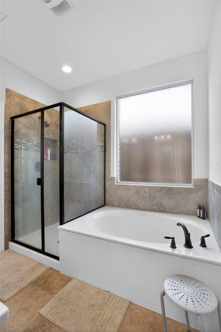 3912 Crater Circle, Fort Worth, TX 76137
