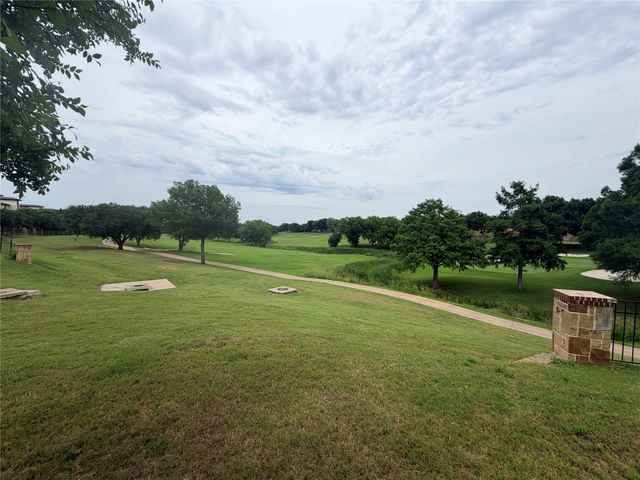 3912 Crater Circle, Fort Worth, TX 76137