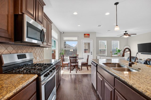 3912 Crater Circle, Fort Worth, TX 76137