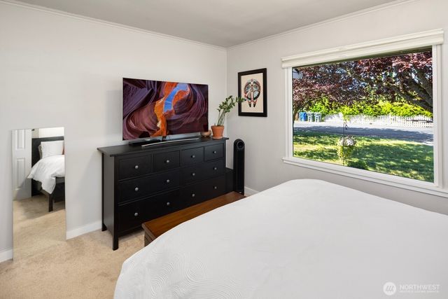 5011 Seahurst Avenue, Everett, WA 98203