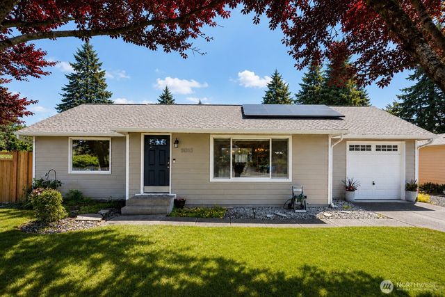 5011 Seahurst Avenue, Everett, WA 98203