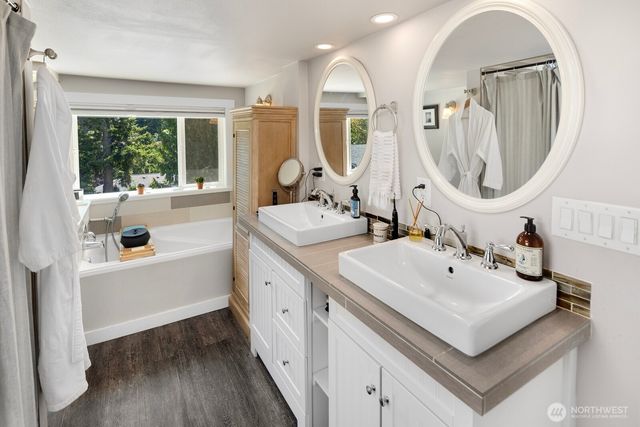5011 Seahurst Avenue, Everett, WA 98203