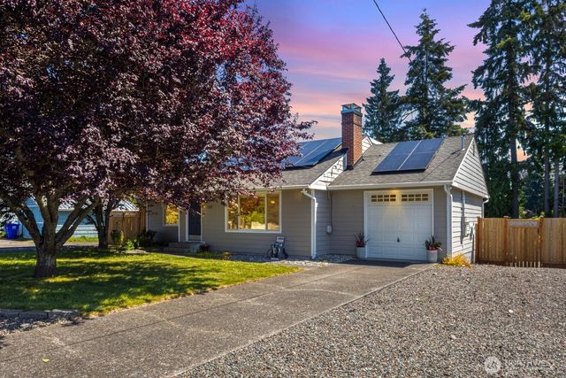 5011 Seahurst Avenue, Everett, WA 98203