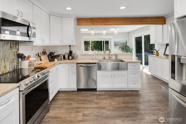 5011 Seahurst Avenue, Everett, WA 98203