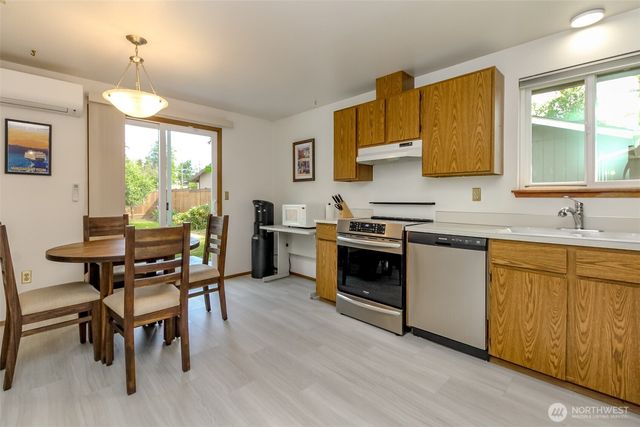 4311 S Reade Street, Tacoma, WA 98409