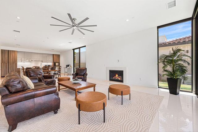 57812 Santo Thomas, La Quinta, CA 92253