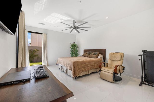 57812 Santo Thomas, La Quinta, CA 92253