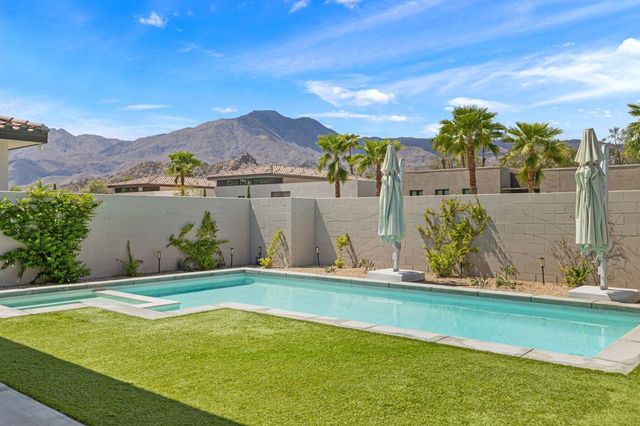 57812 Santo Thomas, La Quinta, CA 92253