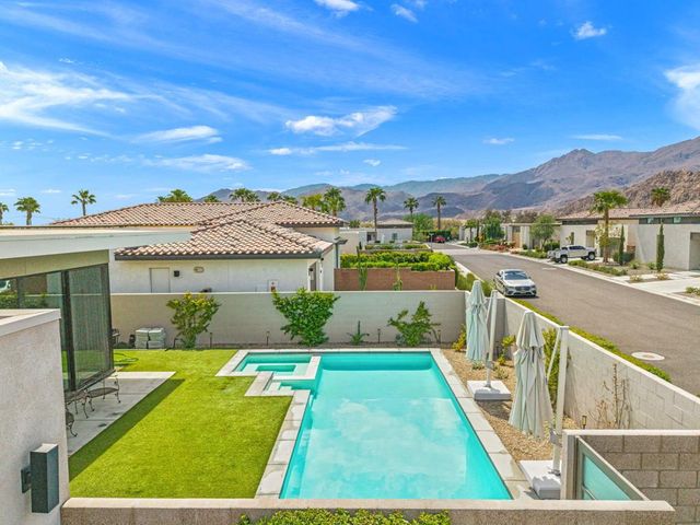 57812 Santo Thomas, La Quinta, CA 92253