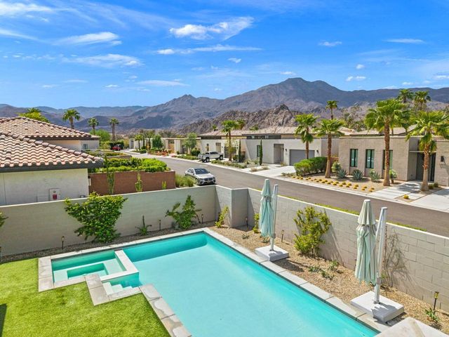 57812 Santo Thomas, La Quinta, CA 92253