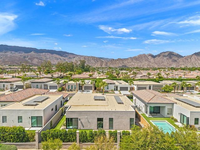 57812 Santo Thomas, La Quinta, CA 92253