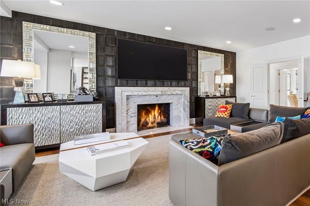 7325 Calley Lane, Novelty, OH 44072