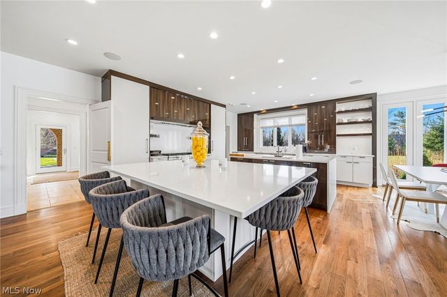 7325 Calley Lane, Novelty, OH 44072